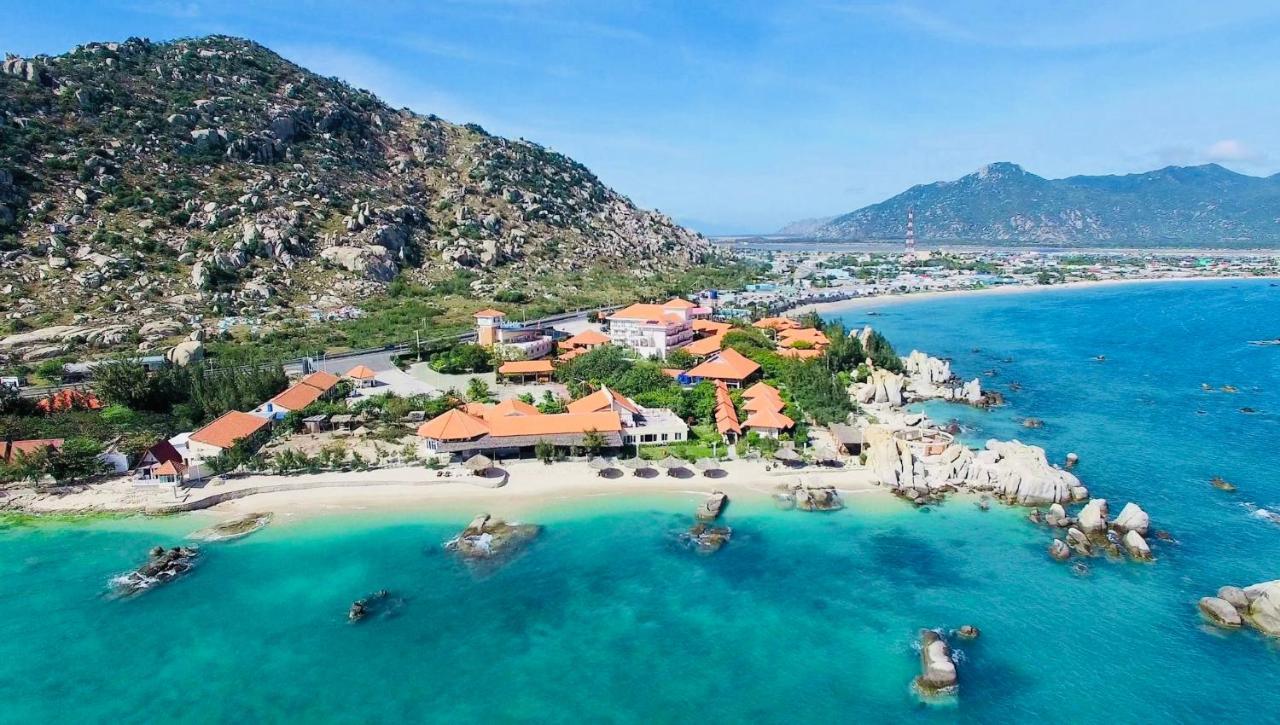 Resort Hon Co - Ca Na 3*