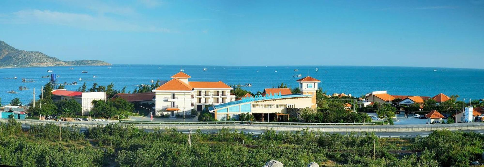 Resort Hon Co - Ca Na